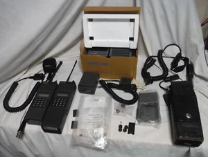 Para baterii szynkowych Bendix / King BK EPH / EPU VHF / UHF szynka / GMRS, ładowarka, dodatki - Zdjęcie 1 z 11