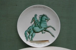 assiette porcelaine Köbenharn 1967 Bisp Ahsalon 1167 Denmark. ** - Picture 1 of 5