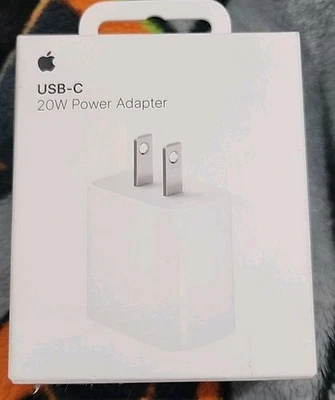 Adaptador de corriente USB-C Apple 20W - Cargador iPhone con capacidad de carga rápida, Foto 1 de 2