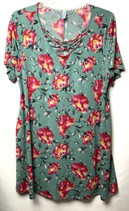 Paisley Grace Floral Dress Criss Cross V-Neckline Size 2XL Green Pink B*J - Picture 1 of 6