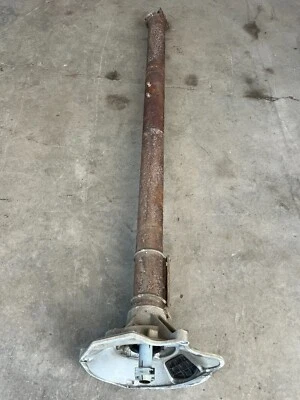 Conjunto de carcasa de tubo de par de transmisión manual Porsche 944 1983-1985 OE#2464EM Foto 1 de 4