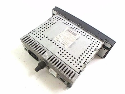 Autorradio MITSUBISHI COLT 6 PHASE 1 8701A150HA - Imagen 1 de 4