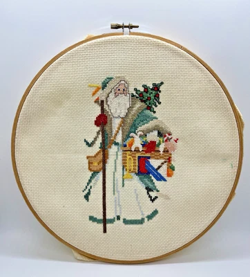 Artes de lazer ponto cruz contado Papai Noel parcialmente completo - Imagem 1 de 3