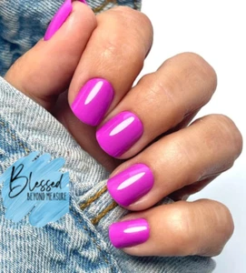 Red Aspen Press On Nails~Hassie's Lessons in Happiness Nail Dashes~Purple~Short - Bild 1 von 3