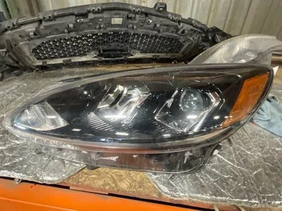 LEFT HEADLAMP ASSEMBLY LJ6B13W030AH 2020-2022 FORD ESCAPE - Image 1 of 4