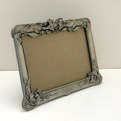 Seagull Pewter Picture Frame 4.5" x 6.5" Floral Art Nouveau Canada 1992 - Image 1 of 4