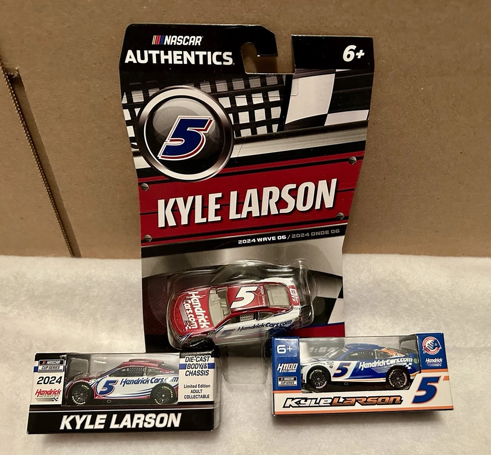 #5 2024 Kyle Larson HMS 40 aniversario rubí 1/64 Martinsville 1/288 más 2 coches Foto 1 de 1