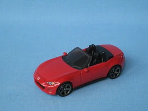 Coche modelo de juguete rojo Matchbox Mazda MX-5 Miata 70 mm de largo deportivo japonés 2015 K - Imagen 1 de 2