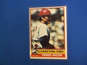 1976 Topps Baseball # 365 Carlton Fisk EX  - Picture 1 of 2