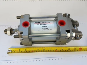 SMC CA2D80-50 Tie-rod Pneumatic Cylinder 522099 - 1.0 MPa (145 psi) - Unused - Picture 1 of 9