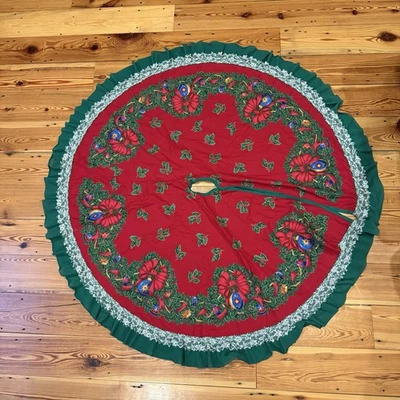 Falda de árbol de Navidad vintage hecha a mano roja, verde nostálgica Cottagecore Foto 1 de 4