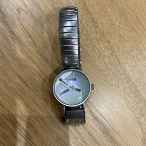 Storm Mini Bubble Damen/Damenuhr Pearl Dial neue Batterie Edelstahl  - Bild 1 von 6