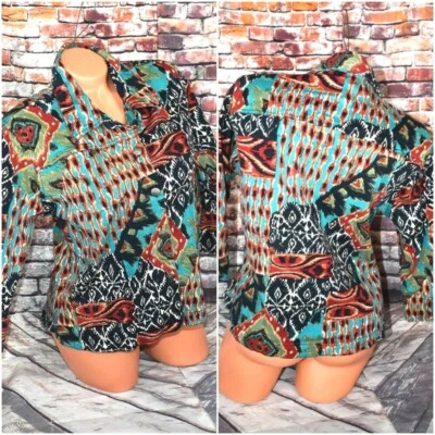 Kaktus Large 3/4 Sleeve Button Up Denim Jacket Multicolored Animal Print Foto 1 de 4
