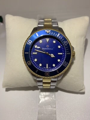 NUEVO Reloj pulsera Bernoulli 9444 para hombre solarium esfera azul bisel plata y oro 30 m Foto 1 de 4