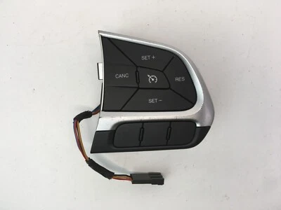 2015-2018 Jeep Renegade Cruise Control Switch OEM Mopar 735587839 - Image 1 of 4