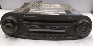Volkswagen Beetle 2006 CD MP3 PLAYER 1C0035196 - NO CODE - Picture 1 of 7