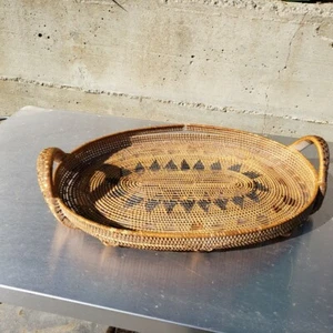 Huge old weaved basket - small damage - Picture 1 of 12