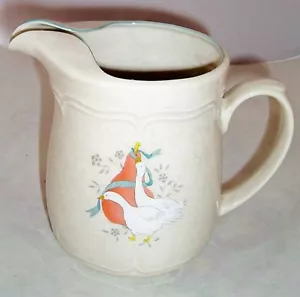 INTERNATIONAL MARMALADE 2 qt PITCHER WATER GEESE GOOSE - Picture 1 of 1