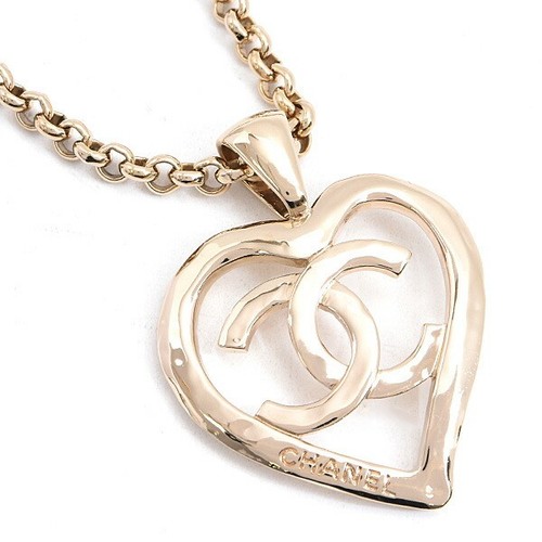 Collana CHANEL da donna Coco Mark cuore lungo B22P ciondolo Gp colore oro usata