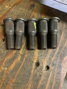 (5) Meritor W275 Wheel Stud Free Shipping - Picture 1 of 1