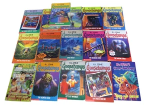 Lot of 16 Vintage R.L. Stine Goosebumps Paperback Books - 1992-1996 - Scholastic - Picture 1 of 5