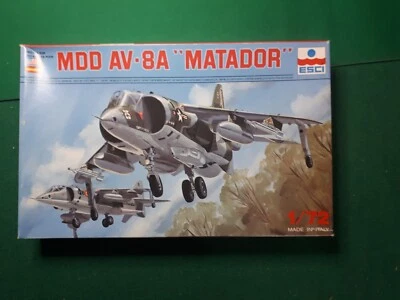 1/72 VINTAGE ESCI MDD AV-8A HARRIER - Immagine 1 di 4