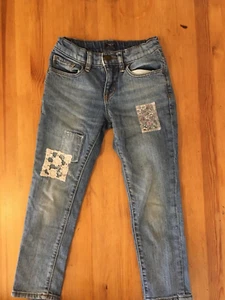 Gap Girls Jeans Size 6 with Decorative Patches.  Pre-Owned, Good Condition - Picture 1 of 6