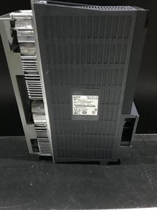MITSUBISHI MDS-D-V1-20 SERVO DRIVE UNIT NUOVO - Foto 1 di 5
