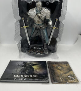 Dark Souls II 12" Warrior Knight Statue Figurine LIMITED Edition, Art Book, Map