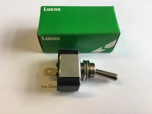 TABLERO DE INSTRUMENTOS ORIGINAL LUCAS 2 TERMINALES ENCENDIDO CROMADO INTERRUPTOR 12/24V SPB351  - Imagen 1 de 6