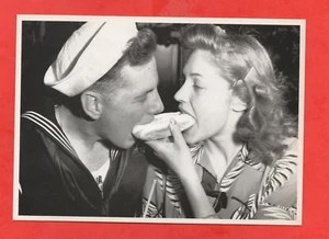 Perro Caliente - El Archivo Bettmann (J3777) - Imagen 1 de 1