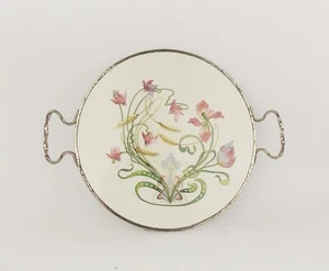 Antigua bandeja de porcelana Art Nouveau de la década de 1910 con asas plateadas decoración floral - Imagen 1 de 6