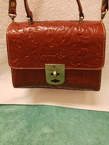 Patricia Nash verziertes Leder Top Griff Umhängetasche Crossbody Florence 50" Riemen Neu mit Etikett - Bild 1 von 17