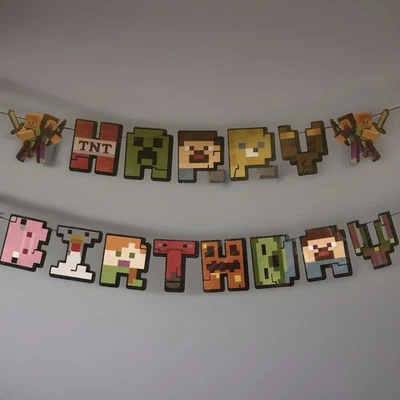 FELIZ CUMPLEAÑOS Banner Estilo Pixel Videojuego Diseño Jugador Niños Niñas Minecraft Foto 1 de 4