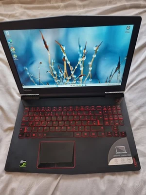Lenovo Legion Y520 Gaming Laptop I7-7700HQ, GTX 1050 - Image 1 of 4