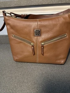 Bolso de Mano Dooney & Bourke Hobo Cuero Guijarro Marrón - Imagen 1 de 9