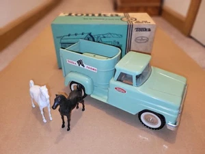 VINTAGE TONKA HORSE TRUCK VAN # 430 - Picture 1 of 22