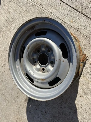 Código de rueda de rally Chevy 15x6 YS Monte Carlo Nova Chevelle Camaro Corvette Chevy Foto 1 de 4