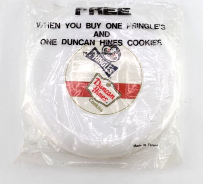 Vtg Pringles & Duncan Hines Cookies White Frisbee Promotion Advertising Disc - Image 1 of 4