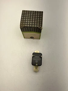 ALLEN BRADLEY X-269093 / X269093 (IN BOX) - Picture 1 of 11