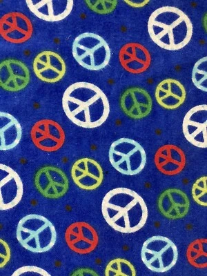 Calça de flanela Peace Signs Peace Out personalizada Pj shorts Capri 9 12 24 2T 3T 4 5 6 - Imagem 1 de 4