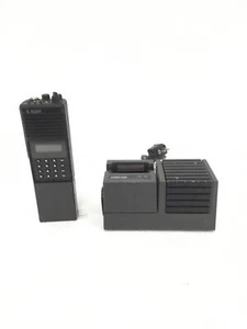 BENDIX KING CG-SQ 14 Channel Radio w/Battery M1025, Vehicular Charger, WORKING - Picture 1 of 14