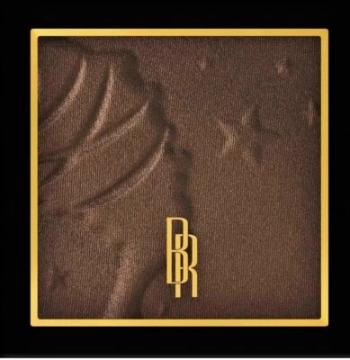 Polvo resaltador perfecto color brillo dorado negro 1310003. Foto 1 de 2