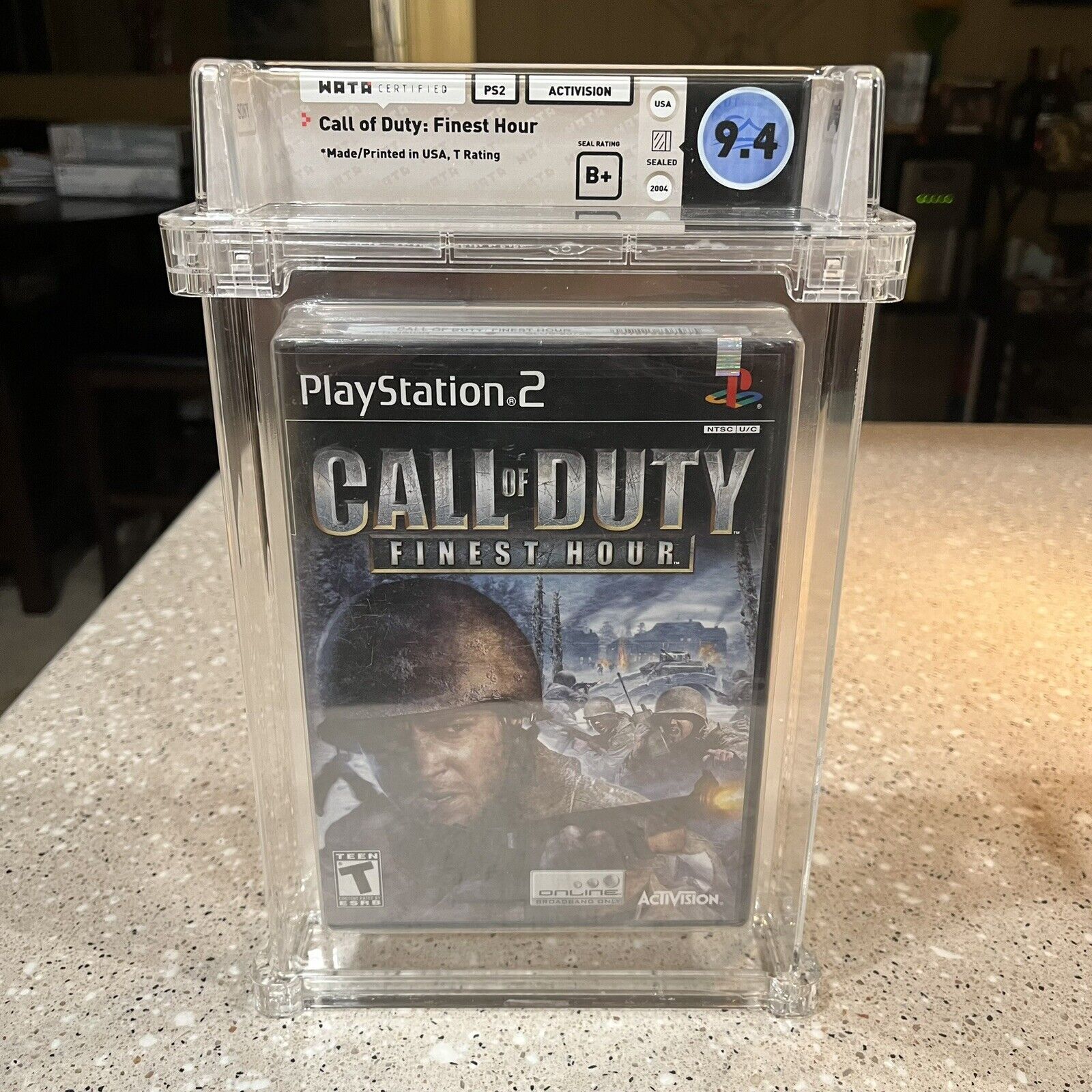 Play Station 2 (PS2) - Activision - Call of Duty: Finest Hour - WATA 9.4 / B+