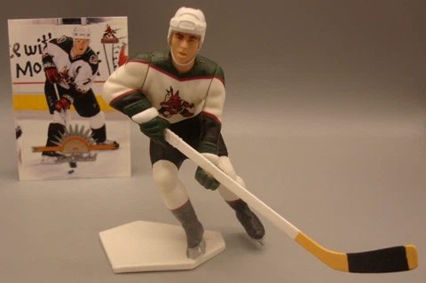 1997 LOOSE STARTING LINEUP SLU FIGURE KEITH TKACHUK PHOENIX COYOTES Cover