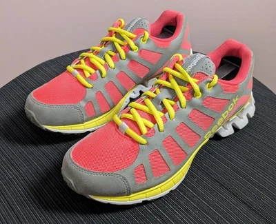 Zapatos para correr Reebok para mujer talla 8 Zigtch rosa gris amarillo V45592 NUEVO Foto 1 de 4