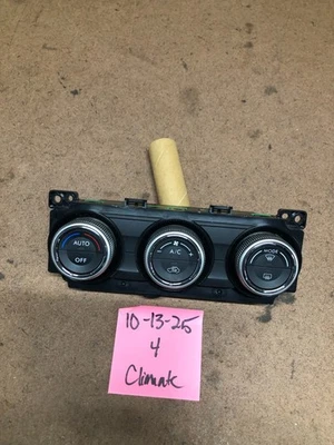 2015 Subaru WRX Automatic Climate AC Heater Temperature Control 72311va040 - Image 1 of 4