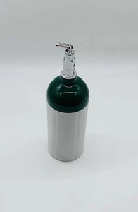 Dynarex Resp-O2 M9 Oxygen C -Cylinder with CGA 870 1.7L Cylinder - Picture 1 of 1