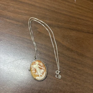 Antike Sterling Silber Kamee Brosche mit Kette um 1880’er Jahre Schmuck  - Bild 1 von 9