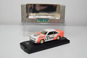B27 1:43 VITESSE 133.9 OPEL MANTA 400 MARLBORO 555 RALLY HONG KONG BERGLUND NMIB - Imagen 1 de 19